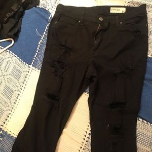 Pistola Black Ripped Jeans